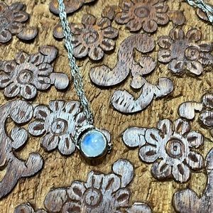 Gorgeous Moonstone Silver Necklace